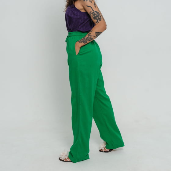 Calça Pantalona Aura Verde Bandeira // tecido com linho