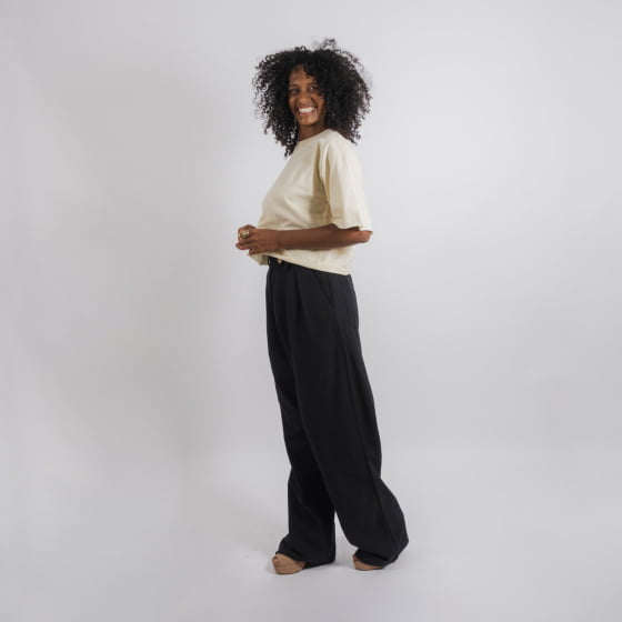 Calça Pantalona Zen Eco Preta // tecido sustentável