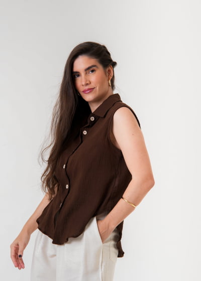 Camisa Alma Marrom // botões ecológicos